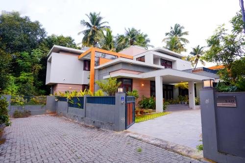 House - Gallery 2